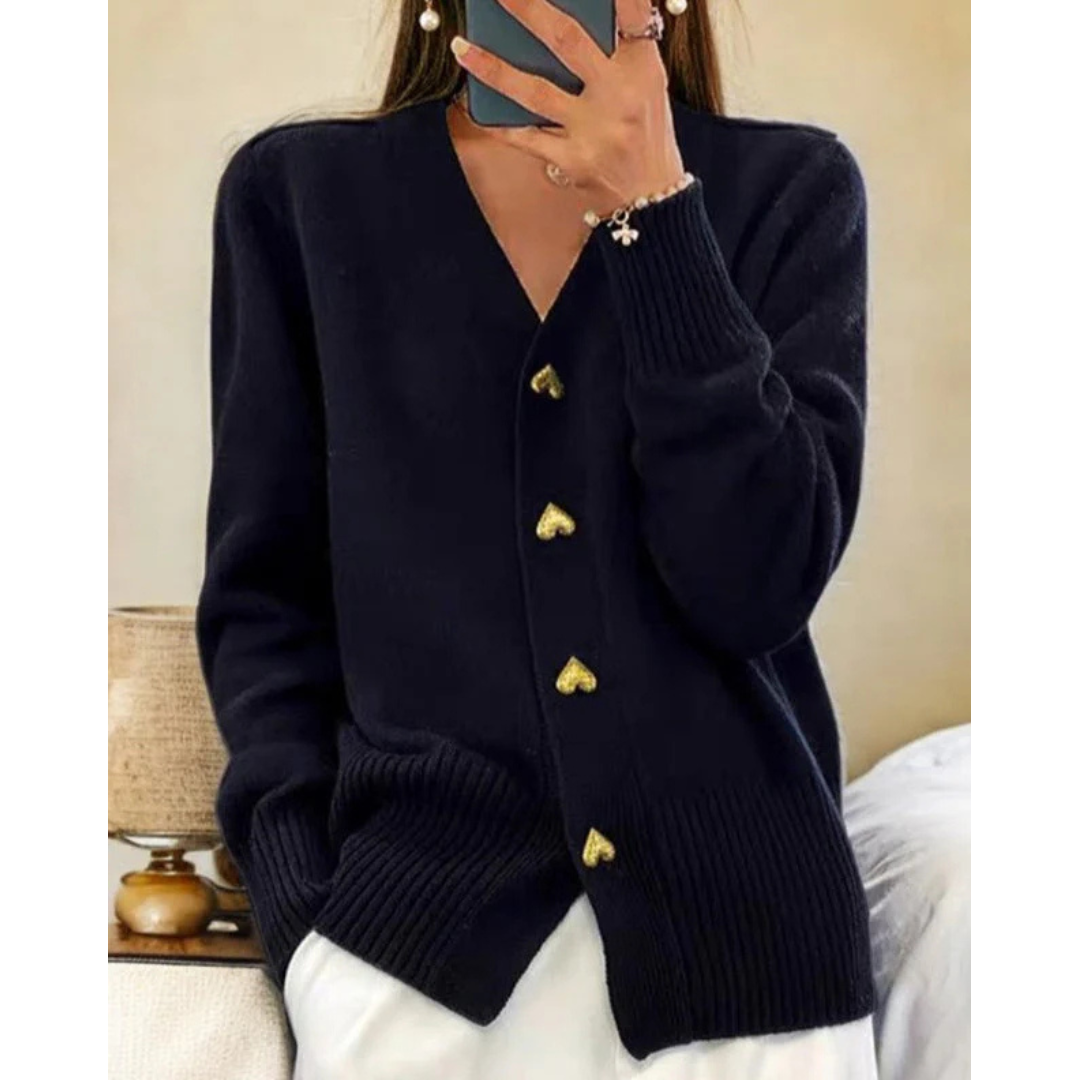 LIORA | Miękki kardigan z guzikami w kształcie serc