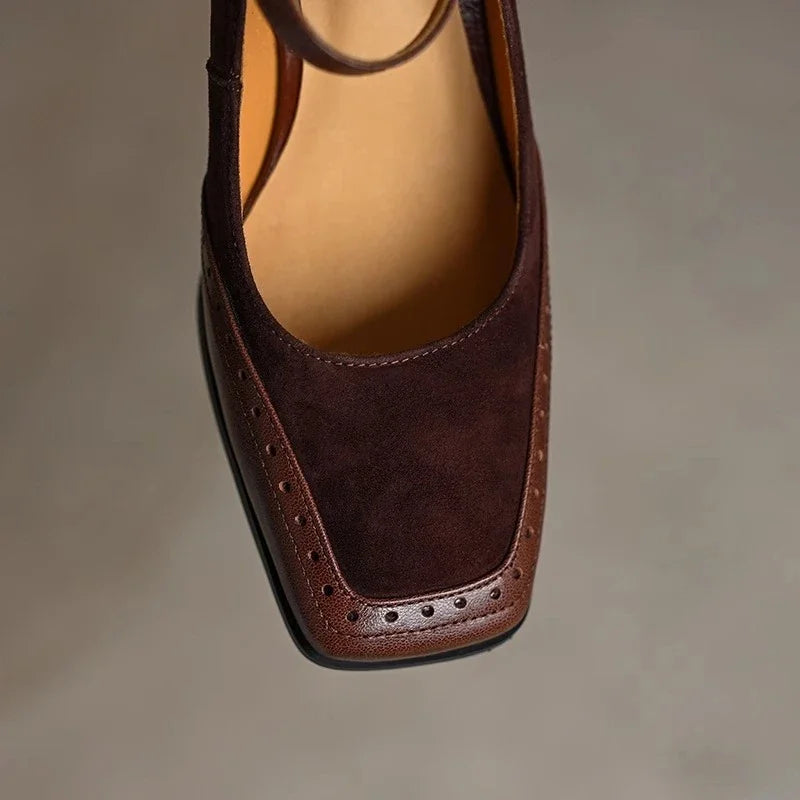 Eleganckie Szpilki w Kolorze Ziemi